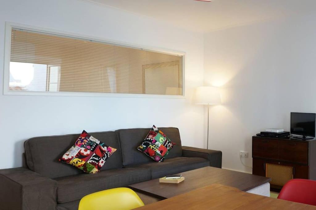 Two Bedroom Apt In Historic Location! Close To The River Lisbona Esterno foto